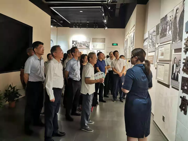 圖為參觀張太雷紀念館.png