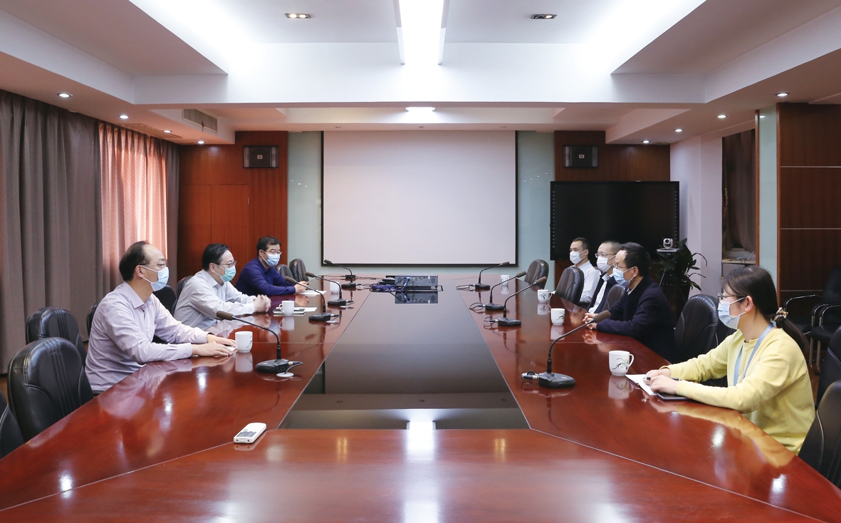 圖為常州投資集團領導來公司進行疫情防控專項檢查.jpg